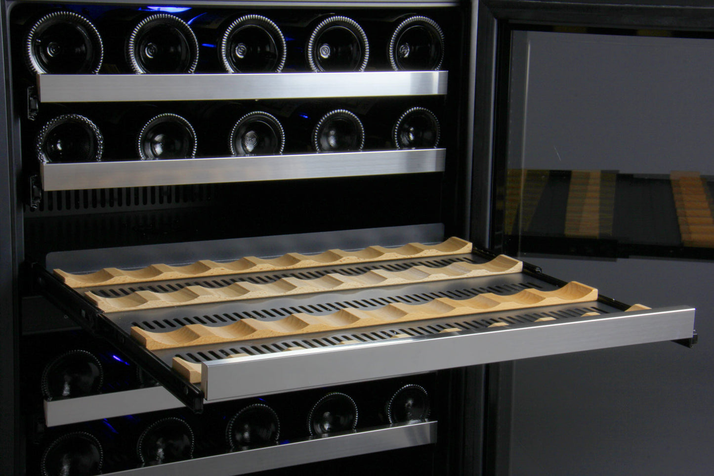 Allavino FlexCount Series 56 Bottle Single Zone Built -in Wine Cooler Refrigerator with Stainless Steel Door-Right Hinge