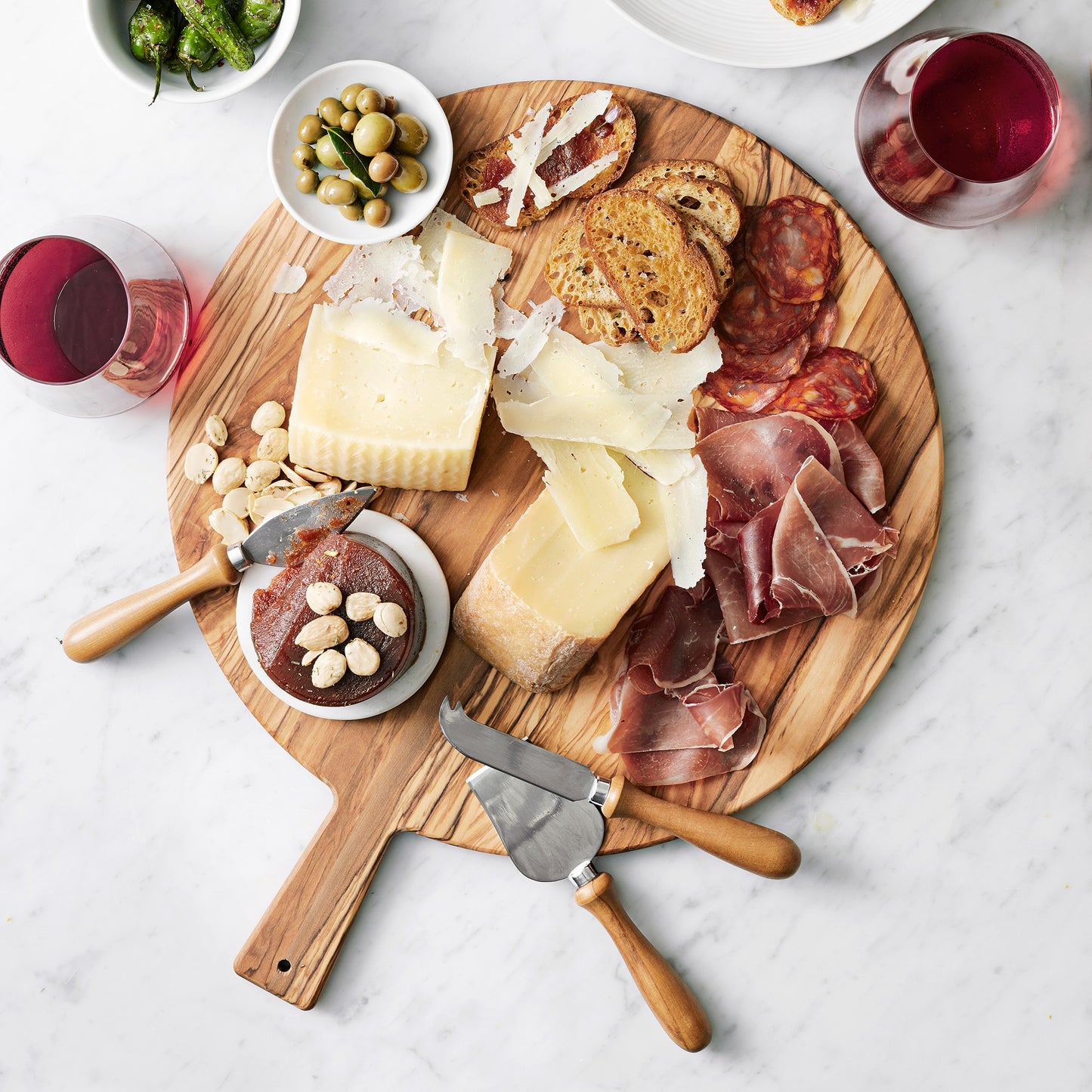 Olivewood Round Cheese Board - Medium